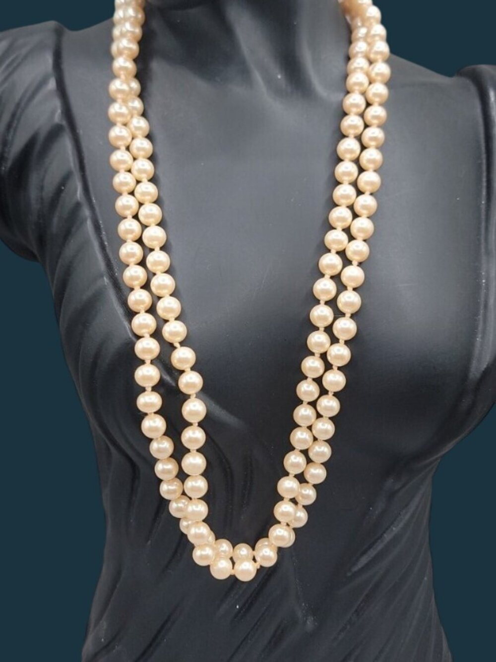 Vintage Les Bernard Faux Pearl Beaded Necklace 37" 6.3mm Magnetic Closure